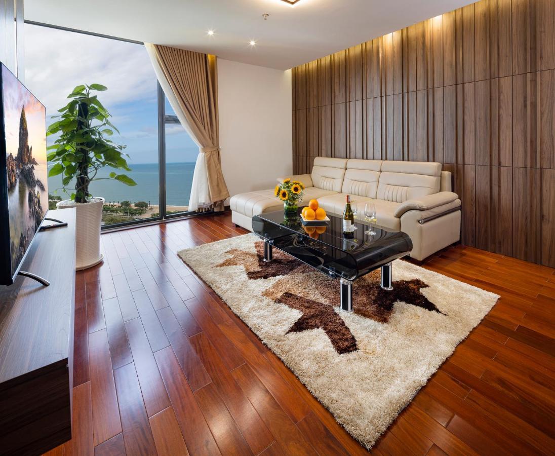 Miracle Luxury Nha Trang Hotel Exterior photo