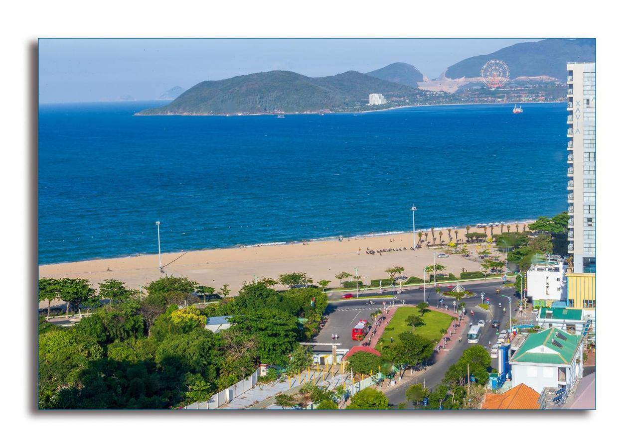 Miracle Luxury Nha Trang Hotel Exterior photo
