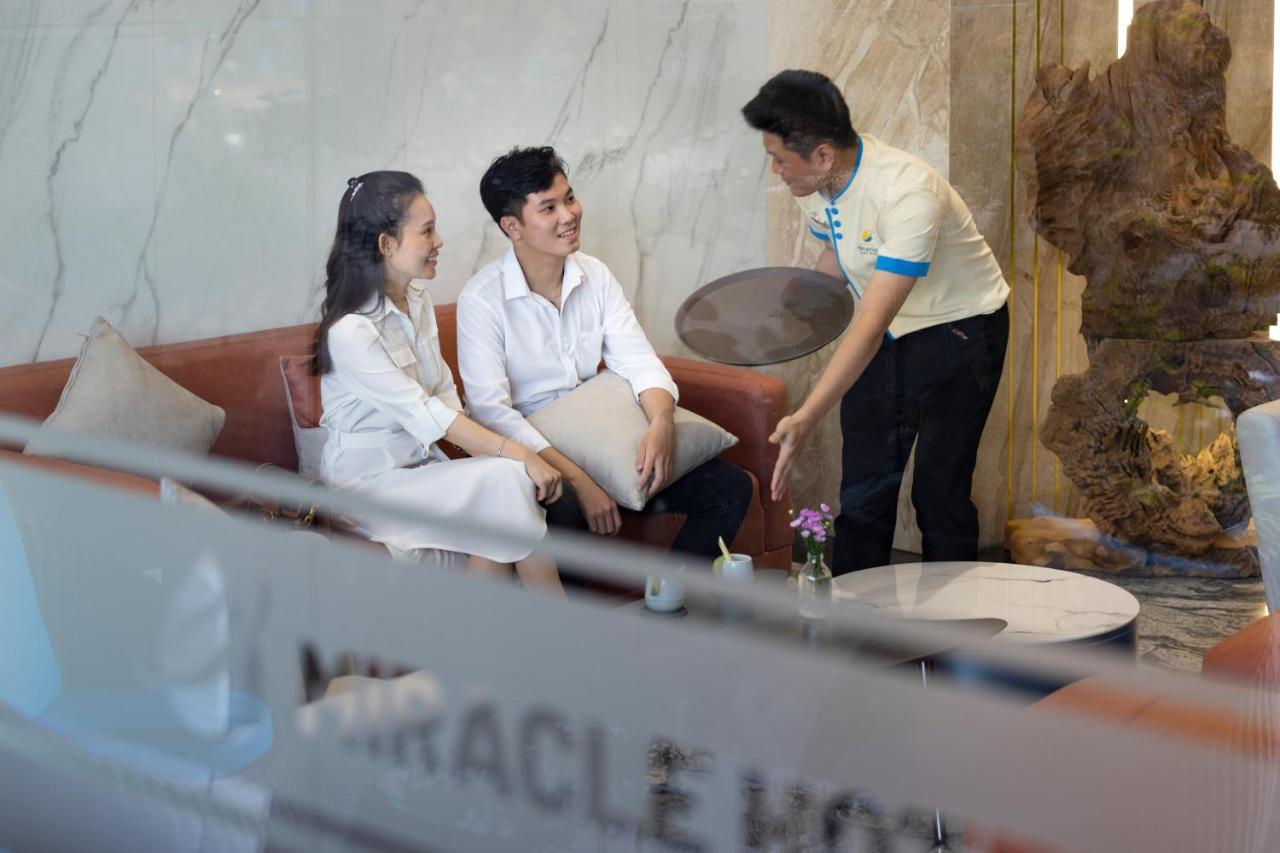 Miracle Luxury Nha Trang Hotel Exterior photo